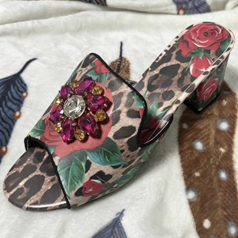 Leopard Rose Print Rhinestone  - đánh giá và giá Leopard Print Heels