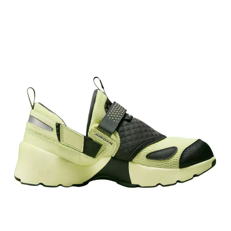 Nike Air Jordan Trunner LX Wom - đánh giá và giá Women'S Shoes Nike Jordan
