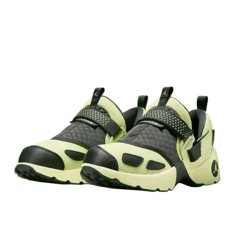 Nike Air Jordan Trunner LX Wom - đánh giá và giá Women'S Shoes Nike Jordan