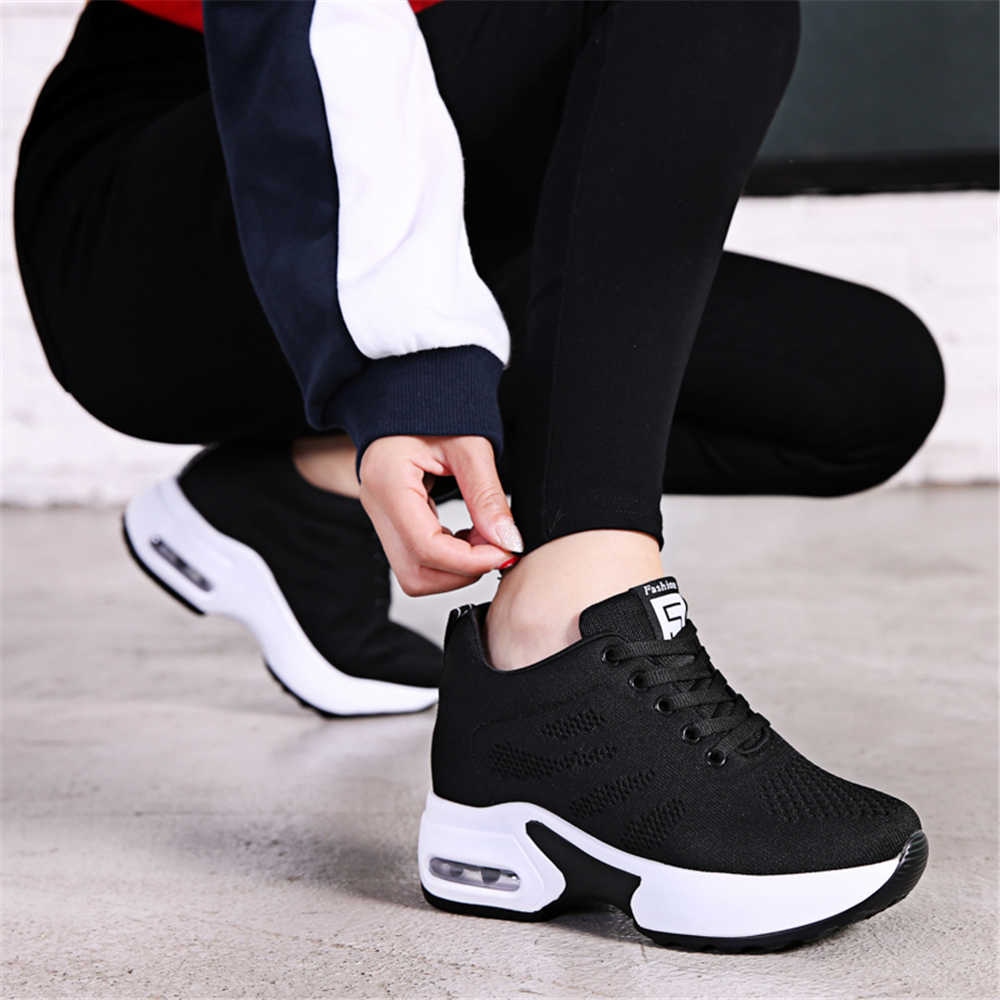 Height Up Fabric Best Sneakers - đánh giá và giá Women Shoes Types