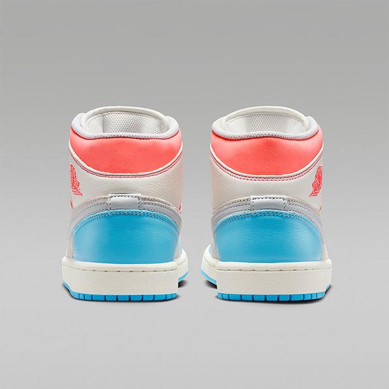 Nike IM7420-133 Women Mid Top  - đánh giá và giá Women Shoes Zoom